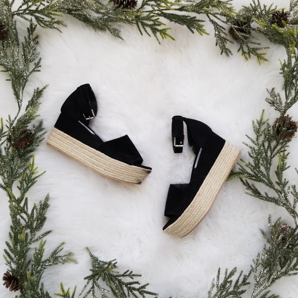 Steve Madden platform